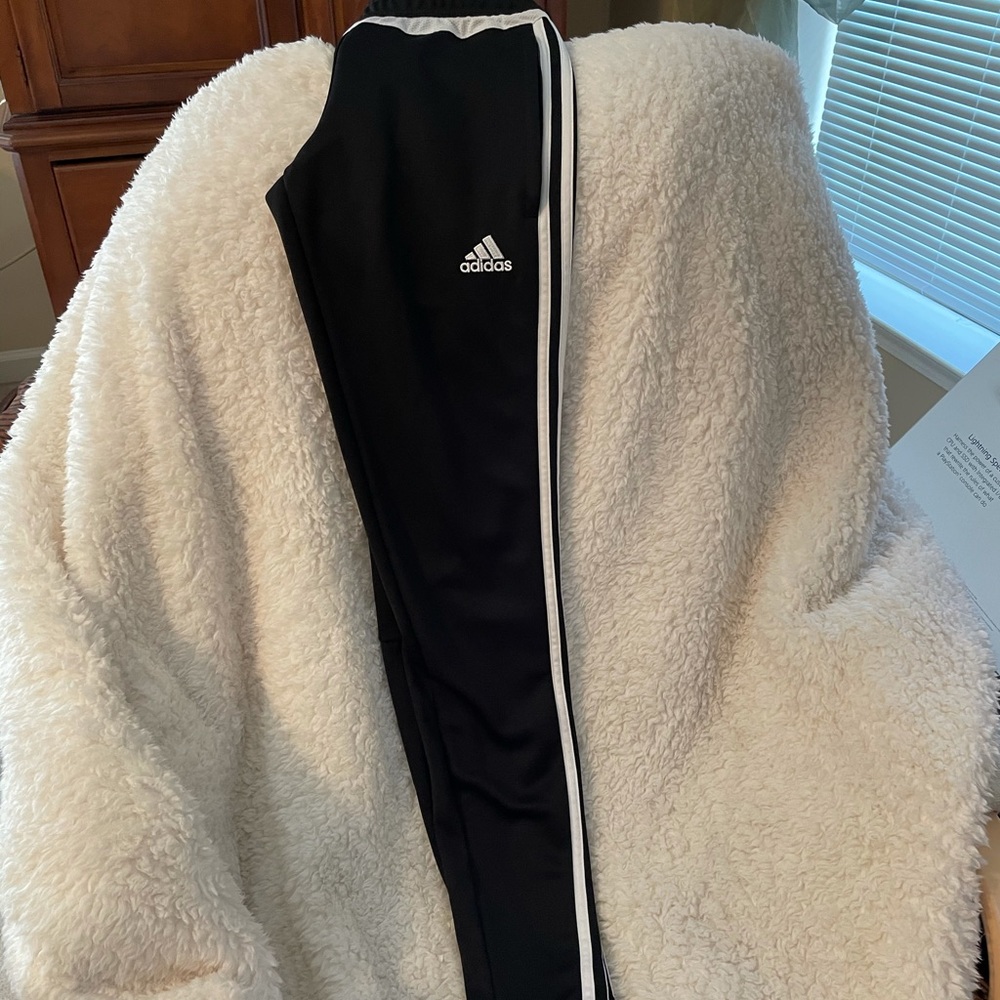 Ladies adidas sweatpants